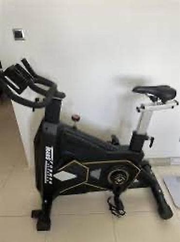 Шлемы: Профессиональный спин-байк (велотренажер для дома и студий) - — 1