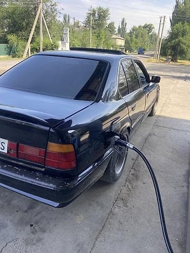 реснички е34: BMW 5 series: 1992 г., Седан — 2