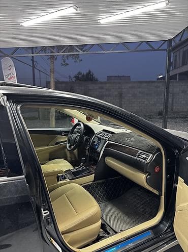 corolla s: Toyota Camry: 2017 г., 2 л, Автомат, Бензин, Седан — 3