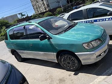 бампер на жаз: Toyota Ipsum: 1996 г., 2 л, Автомат, Минивэн — 2