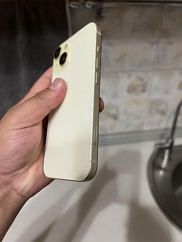 iphone 4a: IPhone 14, Желтый, 88 % — 3