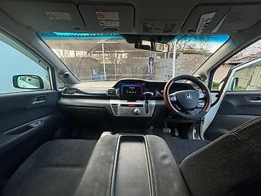 cr v: Honda Edix: 2004 г., Автомат, Минивэн — 1