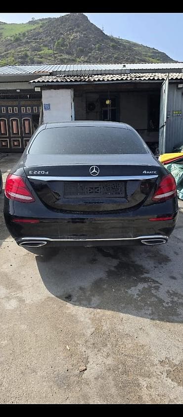 top riding: Mercedes-Benz E-Class: 2019 г., 2 л, Автомат, Дизель, Седан — 2