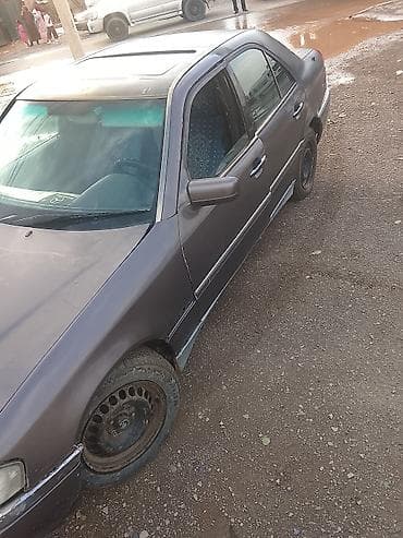 Продажа авто: Mercedes-Benz C-Class: 1994 г., 1.8 л, Механика, Бензин, Седан — 3