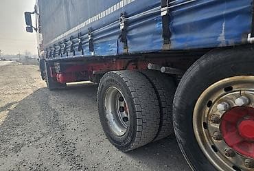 mini kooper: Тягач, Volvo, 2012 г., Тентованный — 4