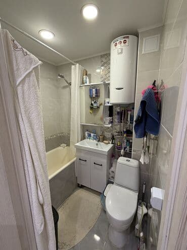 Гаражи: 3 комнаты, 64 м², 104 серия, 1 этаж, Евроремонт — 20