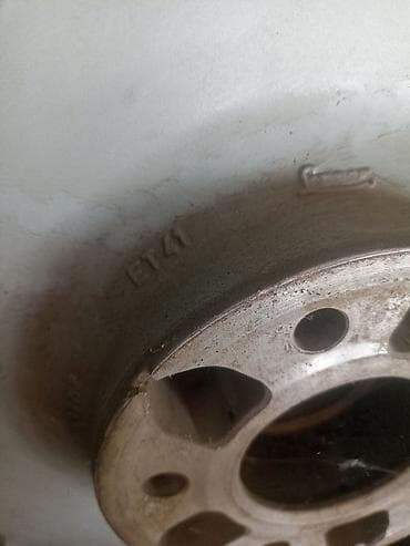 Диски: Литые Диски R 15 Mercedes-Benz, 1 шт, отверстий - 5, Б/у — 5