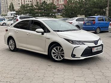gac gs3: Toyota Corolla: 2023 г., 1.8 л, Вариатор, Гибрид, Седан — 3