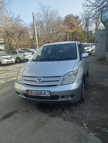 Toyota Raum: 2002 г., 1.3 л, Автомат, Газ, Седан
