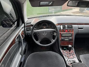 авто исфана: Mercedes-Benz E-Class: 2001 г., 4.3 л, Автомат, Бензин, Седан — 7