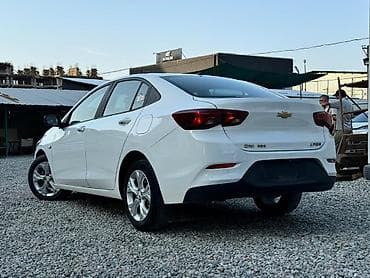 Продажа авто: Chevrolet Onix: 2020 г., 1 л, Автомат, Бензин, Седан — 4