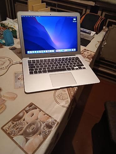 Ноутбуки и аксессуары: Apple MacBook Air 13" (серебристый, корпус из алюминия) - Экран — 3