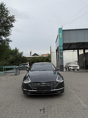step 2: Hyundai Sonata: 2019 г., 2 л, Автомат, Газ, Седан — 4