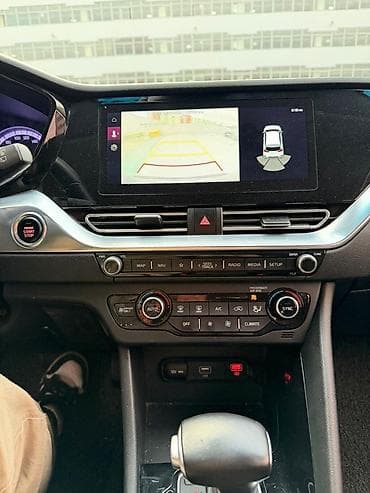 ким к3: Kia Niro: 2021 г., 1.6 л, Гибрид, Кроссовер — 9