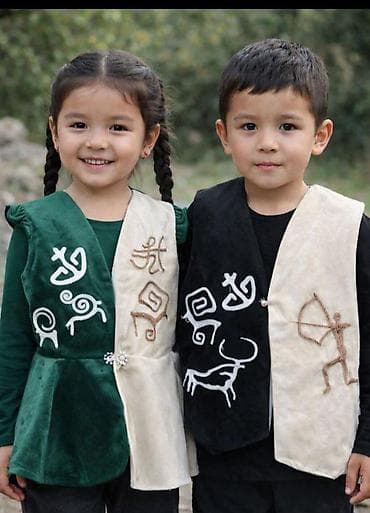 джинсы прямые: Комплект, цвет - Черный, Новый — 1