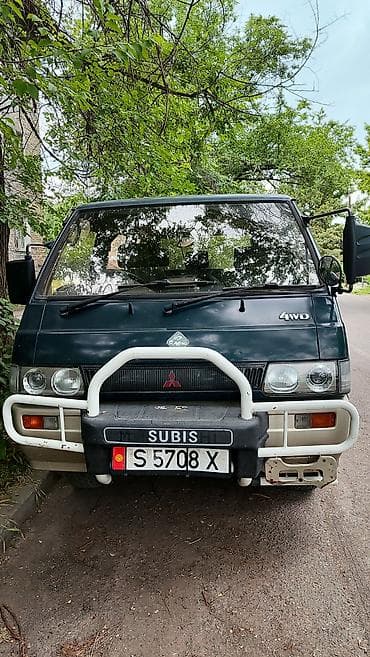 мицубиси спец стар: Mitsubishi Delica: 1992 г., Автомат, Минивэн — 1
