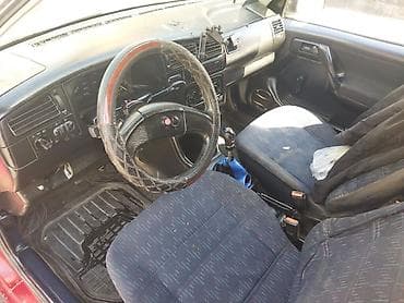 Volkswagen Golf: 1992 г., 1.8 л, Механика, Бензин, Хэтчбэк — 6