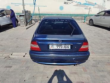 торпеда: Honda Civic: 1990 г., Механика, Бензин, Седан — 9