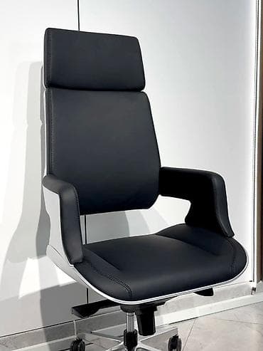 inversion stol: Офисное кресло с высокой спинкой и подголовником - Эргономичная форма — 5