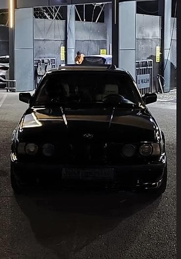 калганы: BMW 5 series: 1988 г., Седан — 6