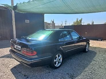 будка на мерседес: Mercedes-Benz E-Class: 2001 г., 2.7 л, Автомат, Дизель, Седан — 5
