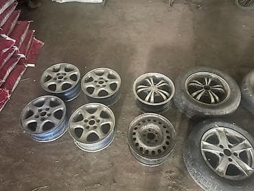 диски р16 камри: Литые Диски R 16 отверстий - 5 — 1