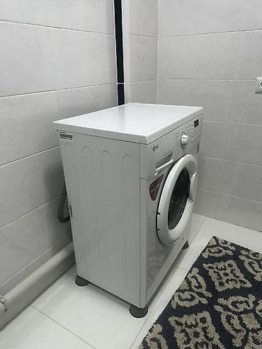 стираль: Стиральная машина LG с фронтальной загрузкой, серия Direct Drive 5 kg — 3