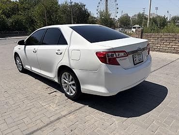 matiz 2012: Toyota Camry: 2012 г., 2.5 л, Автомат, Гибрид, Седан — 5