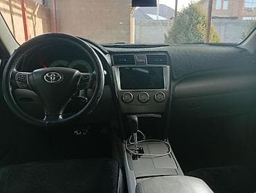 corolla e150: Toyota Camry: 2010 г., Автомат, Бензин, Седан — 4