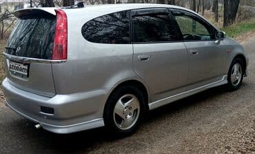 купить зимнюю резину на 16: Honda Stream: 2001 г., 1.7 л, Автомат, Бензиновая, Минивэн — 9