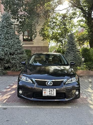 Продажа авто: Lexus CT: 2012 г., 1.8 л, Вариатор, Гибрид, Хэтчбэк — 1