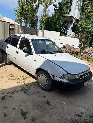 Продажа авто: Daewoo Nexia: 2008 г., 1.6 л, Механика, Бензин, Седан — 4