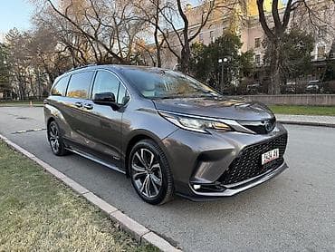 cruser: Toyota Sienna: 2021 г., 2.5 л, Автомат, Бензин, Минивэн — 1