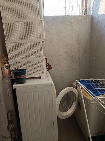 Небольшая комната под мансардой - Планировка: отдельное помещение со