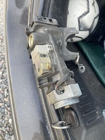 Замок зажигания Honda