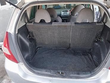 Honda Fit: 2001 г., 1.3 л, Автомат, Бензин, Хетчбек