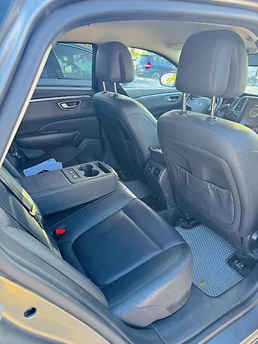 Renault: Renault SM6: 2020 г., 2 л, Автомат, Газ, Седан — 7