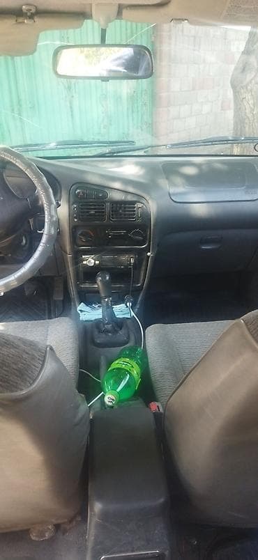 Продажа авто: Mitsubishi Lancer: 1996 г., 1.3 л, Механика, Седан — 5