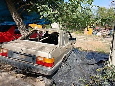 а4 б5: Audi 80 (B2) седан, ориентировочно начало/середина 1980‑х, бежевый — 1