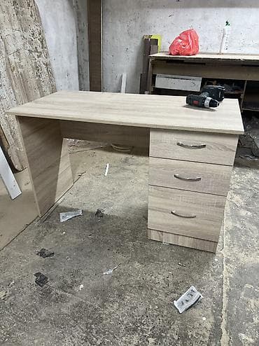study table: Распродажа!!! Рабочий стол продаю новый офисный стол компьютерный — 1