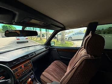 бапер 124: Mercedes-Benz W124: 1994 г., Механика, Седан — 6