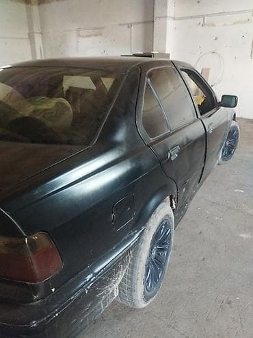 bmw e31: BMW 3 series: 1991 г., Седан — 4