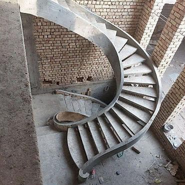 уличные прожекторы: Бетонная лестница Наружные, Форма лестницы: Много-маршевая — 4