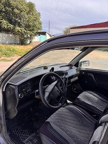 сидение на голф3: Volkswagen Golf: 1993 г., 1.6 л, Механика, Бензин, Хэтчбэк — 4