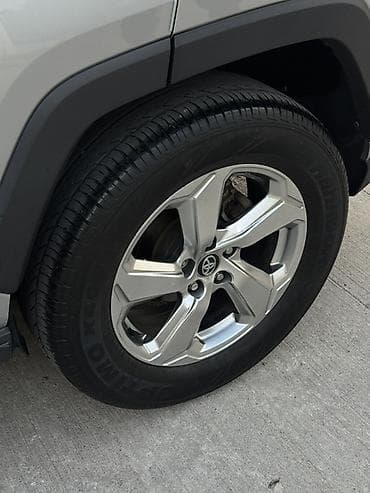 key: Toyota RAV4: 2020 г., 2.5 л, Автомат, Гибрид, Кроссовер — 5