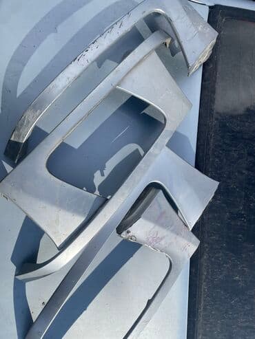 ресор гигант: Решетка радиатора Subaru 2002 г., Б/у, Оригинал — 1