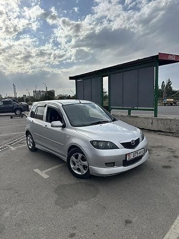 Mazda Demio: 2004 г., 1.5 л, Автомат, Бензин, Хэтчбэк at lalafo.kg Mazda Demio: 2004 г., 1.5 л, Автомат, Бензин, Хэтчбэк