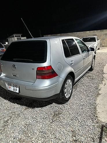 Продажа авто: Volkswagen Golf: 2001 г., 1.6 л, Механика, Бензин, Хэтчбэк — 9
