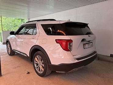 Ford Explorer: 2019 г., 2.3 л, Автомат, Бензин, Внедорожник — 4