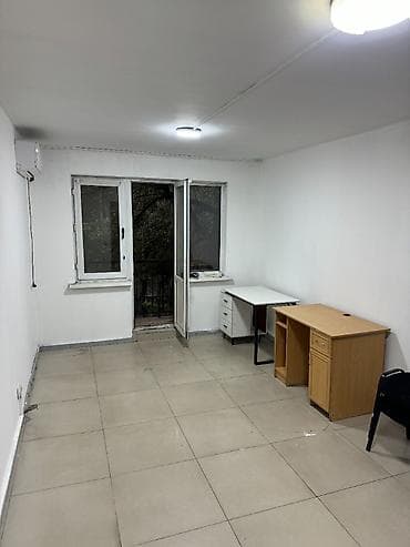 Аренда офисов, 18 м², В бизнес центре, С видом на горы, С отдельным входом, С отдельным сан узлом